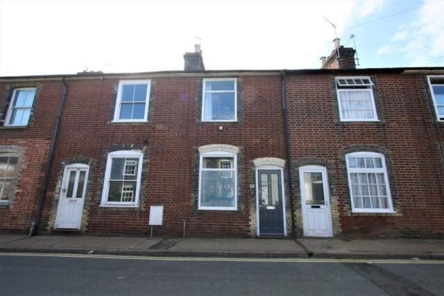 Cosy 2 Bedroom Victorian Townhouse In The Town Centre Bury St. Edmunds 외부 사진