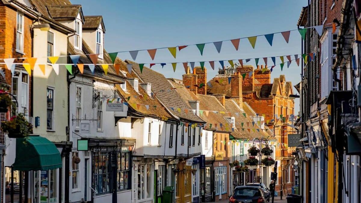 Cosy 2 Bedroom Victorian Townhouse In The Town Centre Bury St. Edmunds 외부 사진